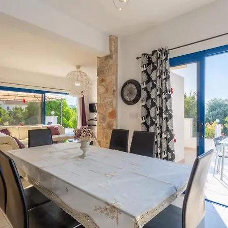 Charoula Tessera Villa *